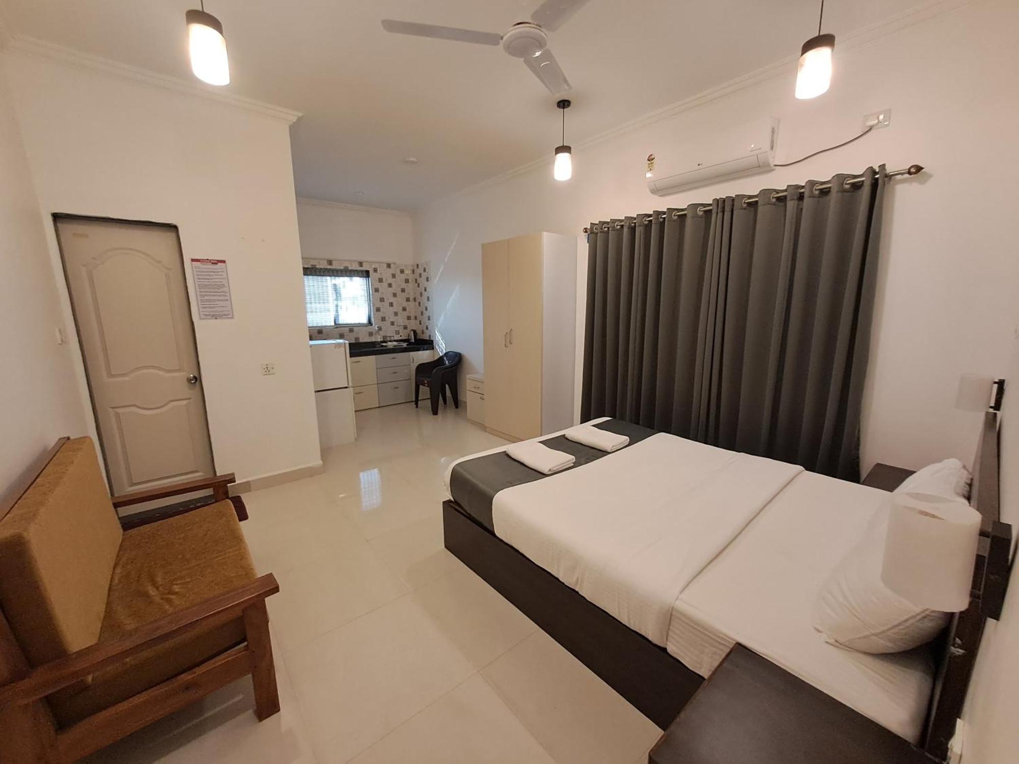 Hotel Rsa Residency Pernem Екстериор снимка