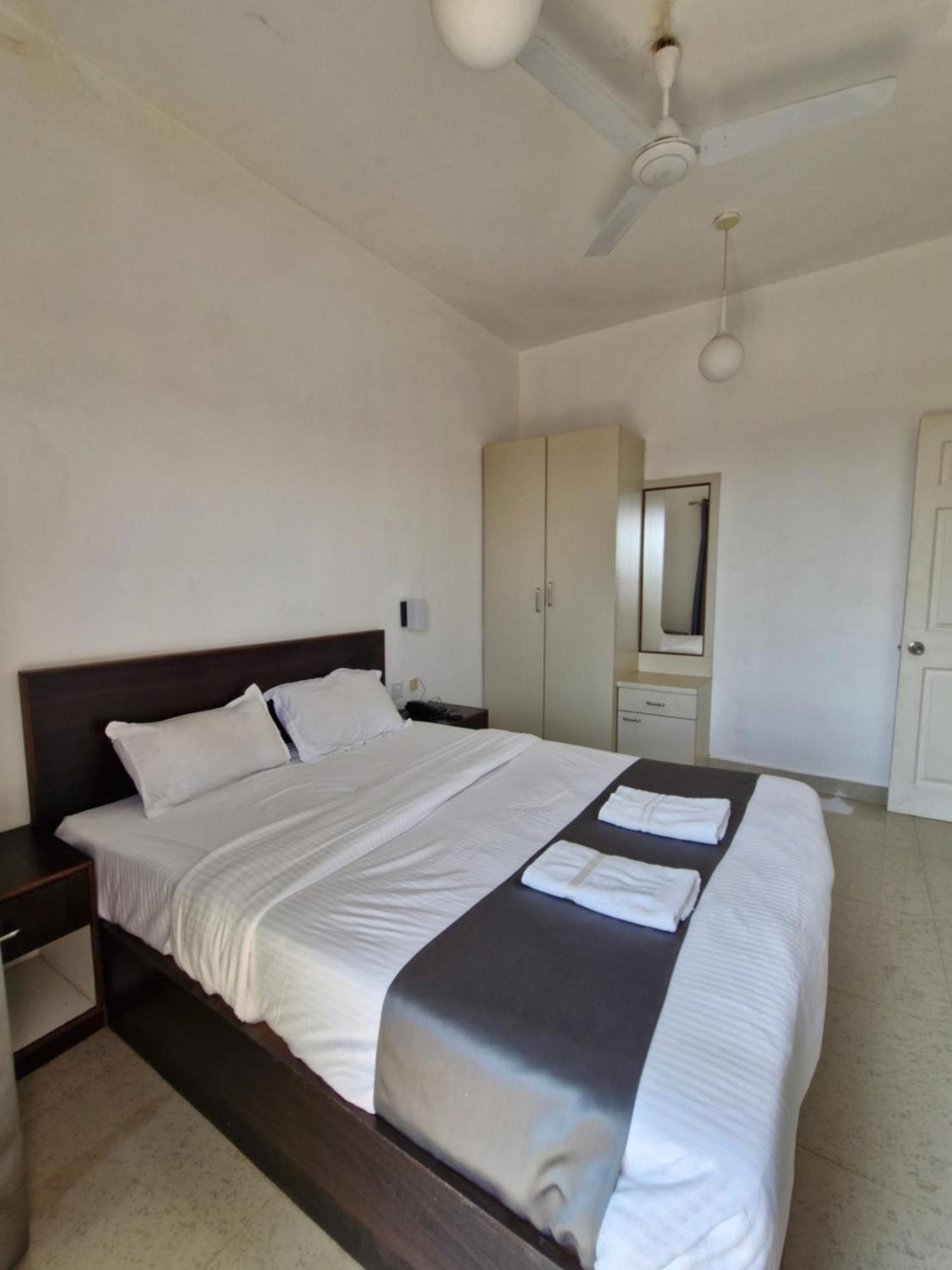 Hotel Rsa Residency Pernem Екстериор снимка